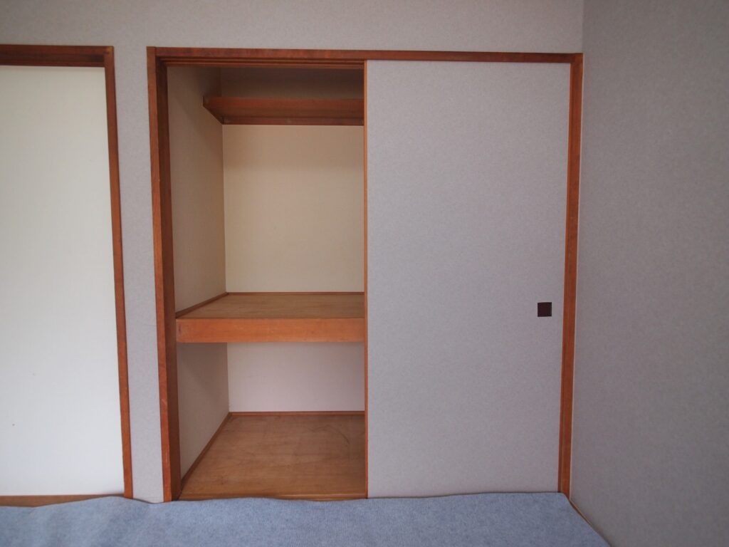 rent-12077650-interior-16-original