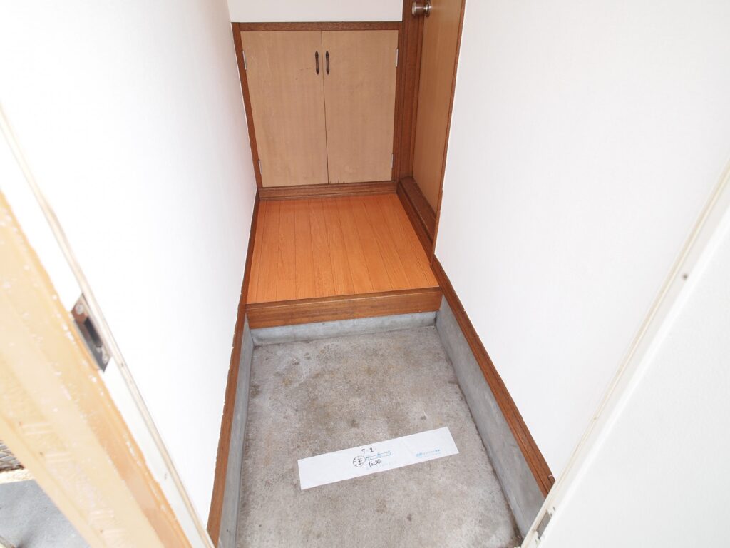 rent-12077650-interior-2-original