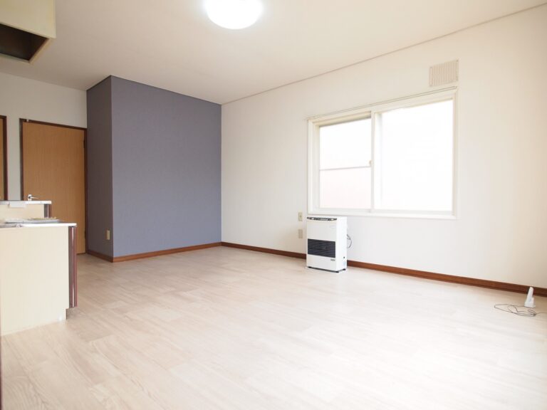 rent-12077650-interior-3-original