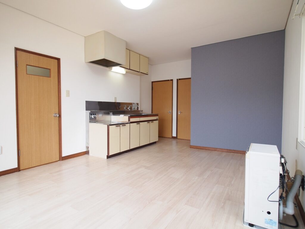 rent-12077650-interior-4-original