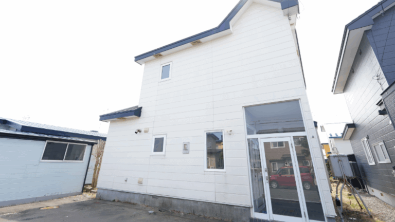 【ときわ町2丁目】大きな収納部屋が魅力的