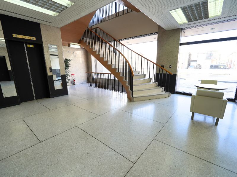 PP苫小牧ビル共用部 (12)