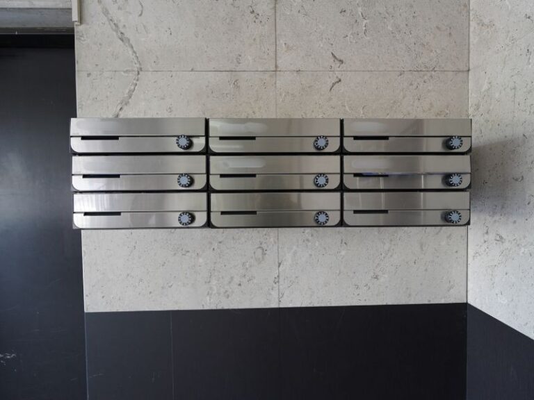 PP苫小牧ビル共用部 (15)