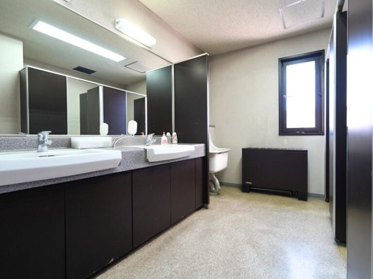 PP苫小牧ビル共用部 (22)