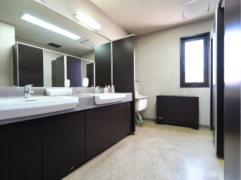 PP苫小牧ビル共用部 (22)