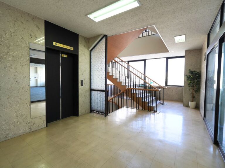 PP苫小牧ビル共用部 (26)