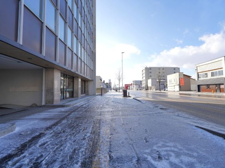 PP苫小牧ビル共用部 (7)