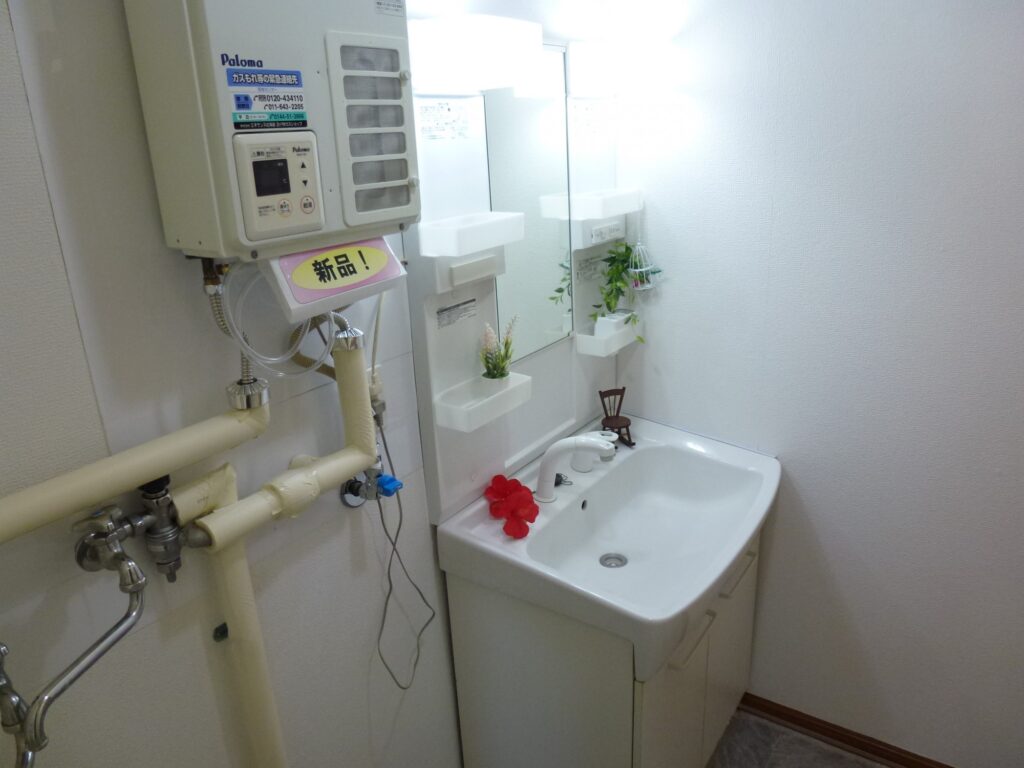 rent-12085592-interior-3-original