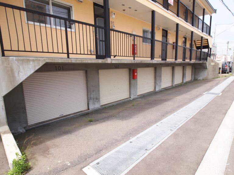 rent-12085592-other-exterior-3-original