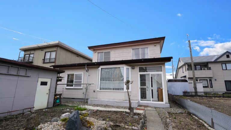 🔴🎊エスコンで野球観戦プレゼント！🎊🔴【春日町3丁目】学校・お店・駅・病院がすべて徒歩圏内✨南向き4LDK🏠☀