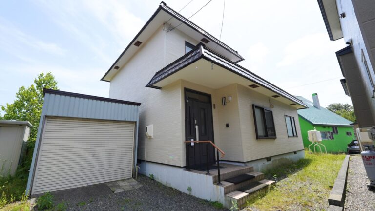 🔴🎊エスコンで野球観戦プレゼント！🎊🔴【美園町4丁目】79坪の広々敷地🌈各階2部屋の4LDK🏠